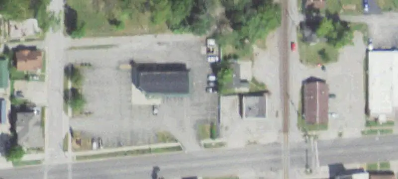 Single-Tenant Bank with Drive-Through