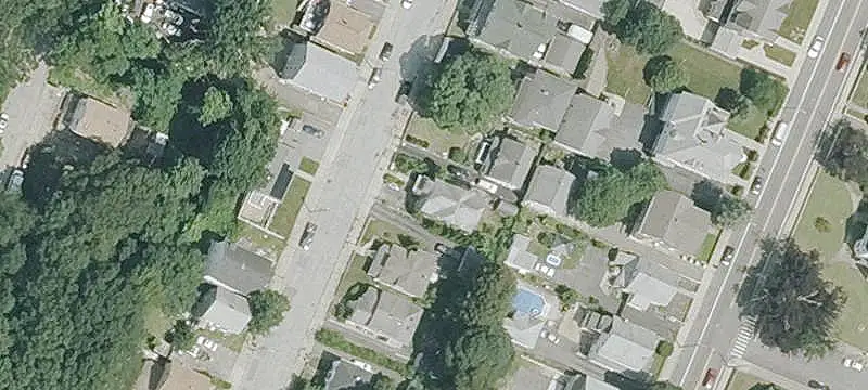 Duplex With Walkout Basement