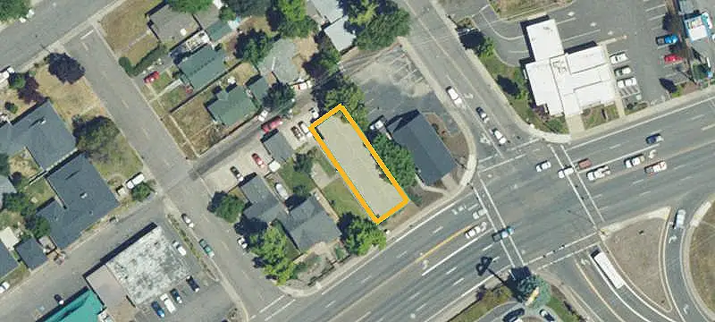 8-Unit Apartment Building