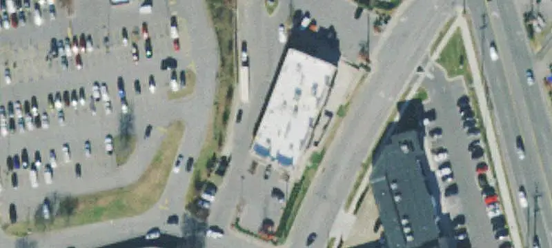 Signalized-Access Commercial Land