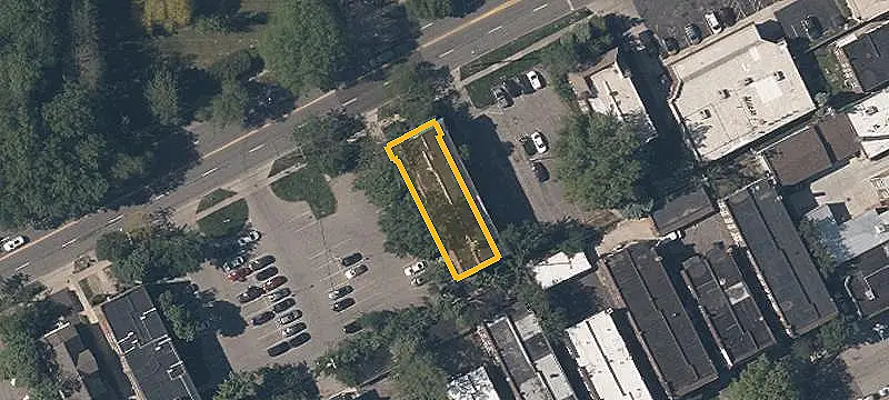 12-Unit Apartment Building