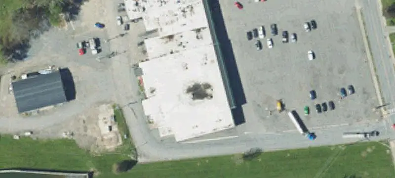 10-Unit Shopping Center with National Tenants