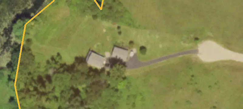 Lots & Acreage / Rural