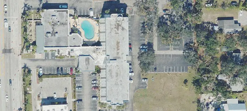 122-Room Full-Service Hotel