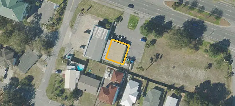 Commercial Land Near Beach