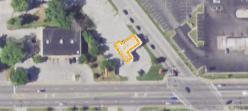 Signalized-Corner Commercial Land