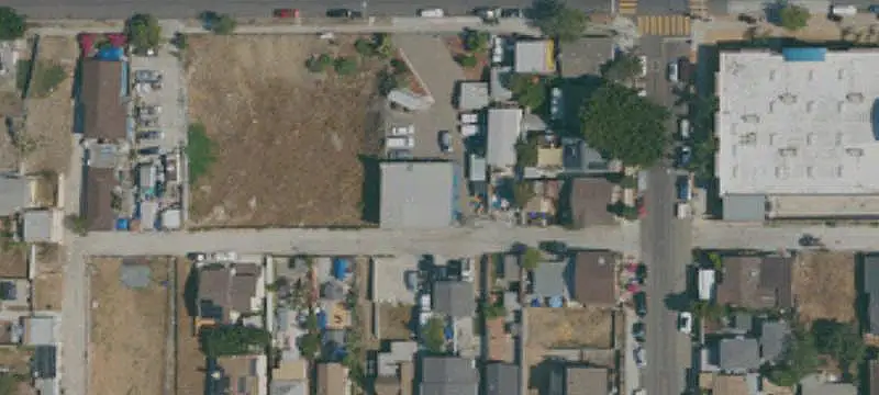 Standalone Flex Space with Fenced Yard