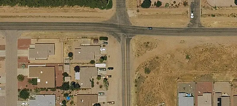 Six-Parcel Commercial Land