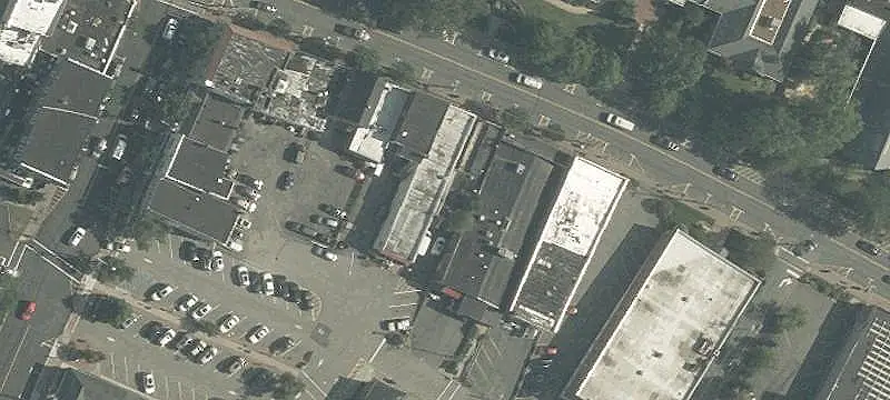 Single-Story Storefront Property