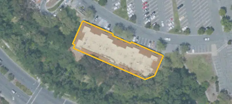 10-Suite NNN Strip Mall