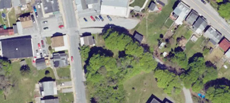 Mixed-Use Property with Retail Building