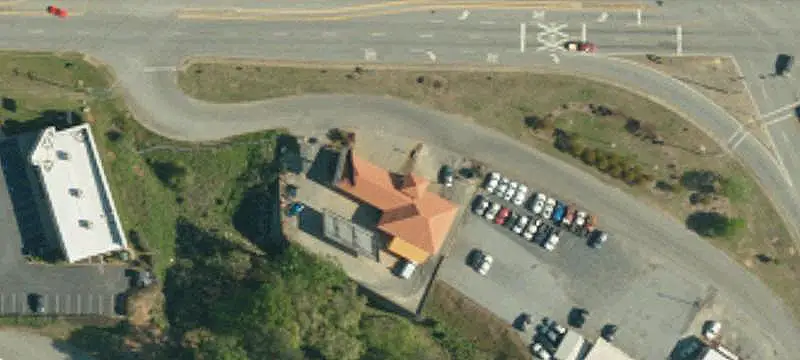 Signalized-Corner Car Wash