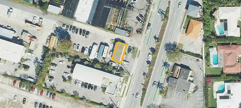Two-Story Office/Warehouse Flex Property
