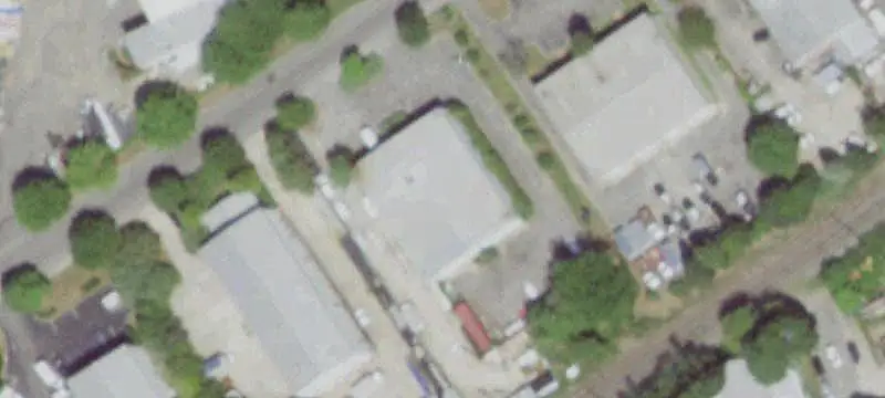 NNN Industrial Building with Parking