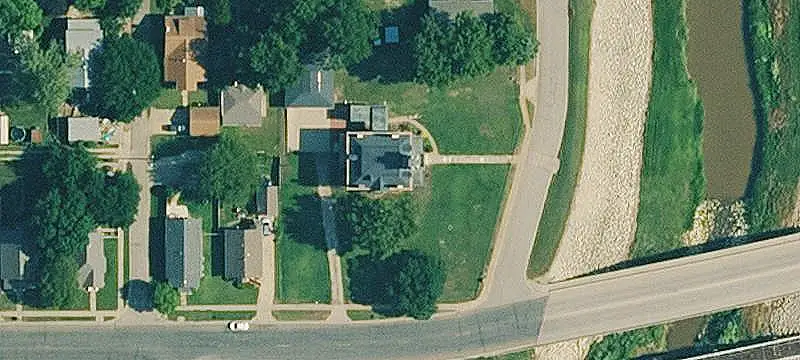 Historic 23-Room Bed & Breakfast