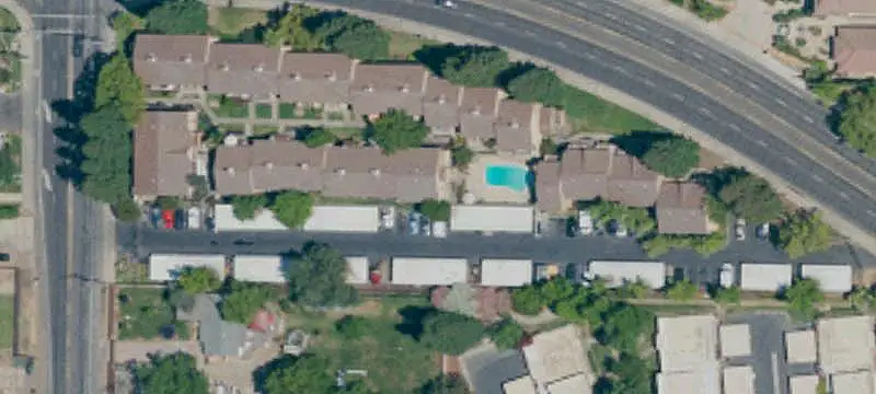 58-Unit Apartment Community