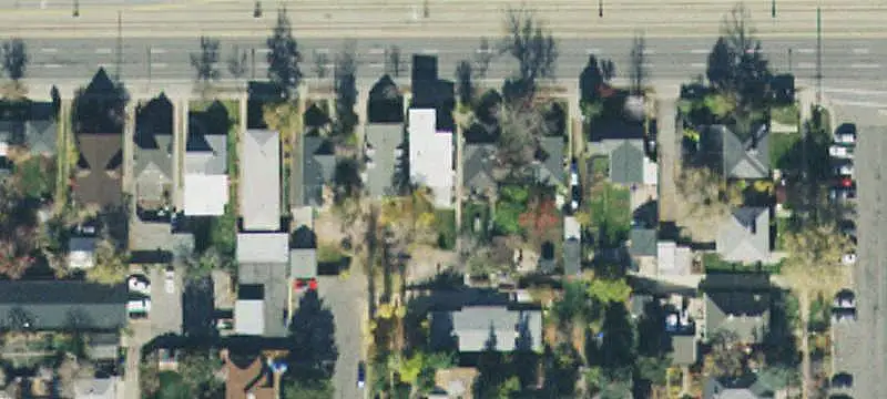 Mixed-Use Property with Barbershop