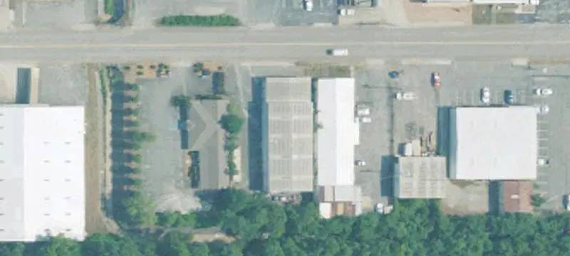 High-Bay Warehouse with Fenced Yard