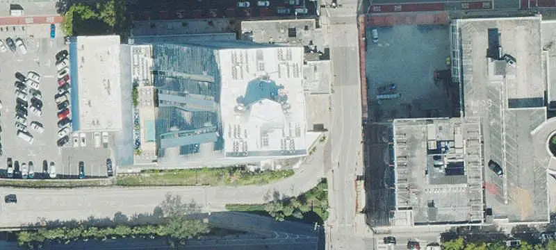 Multi-Space Retail Property