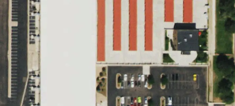 Multi-Tenant Flex Property