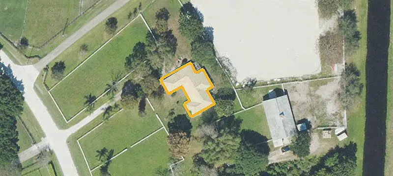 Horse & Equestrian Property
