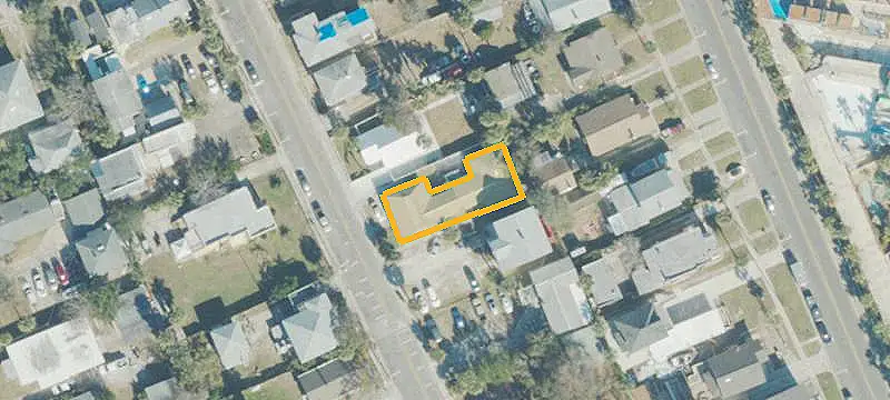 Renovated 5-Unit Apartment Building