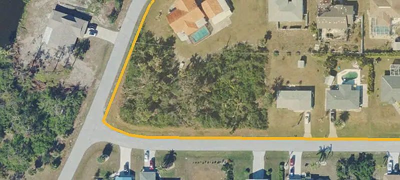 Lots/Land