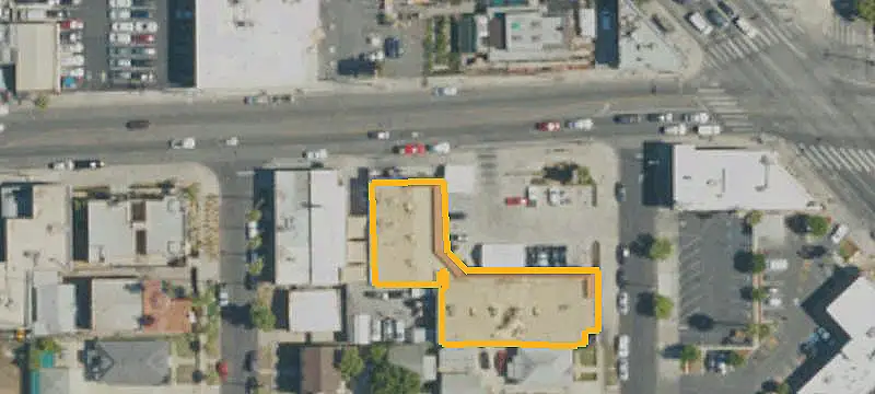 Multi-Tenant Retail Center