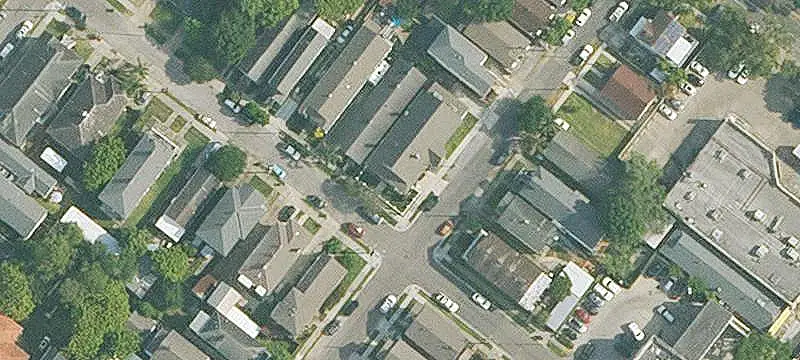 Triplex with Three Distinct Units