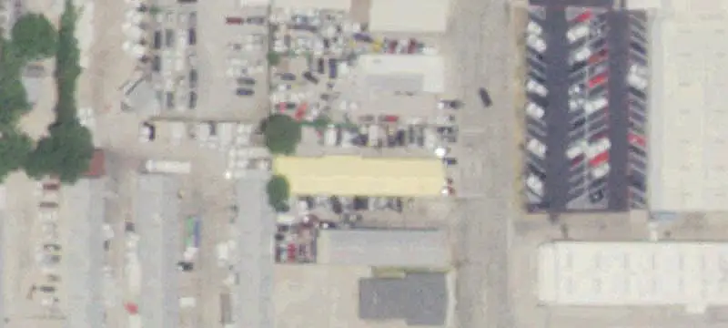 Single-Tenant Office Building
