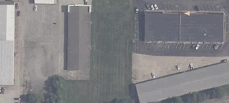 Level Commercial Land