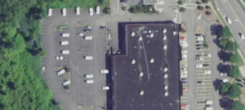 Corporate-Backed Shopping Center