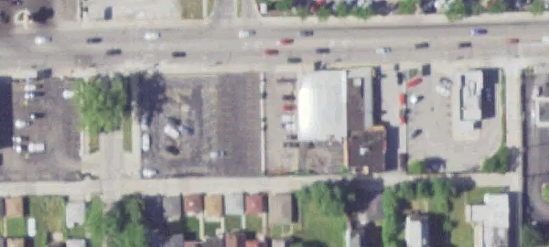 Grocery and Convenience Store Building