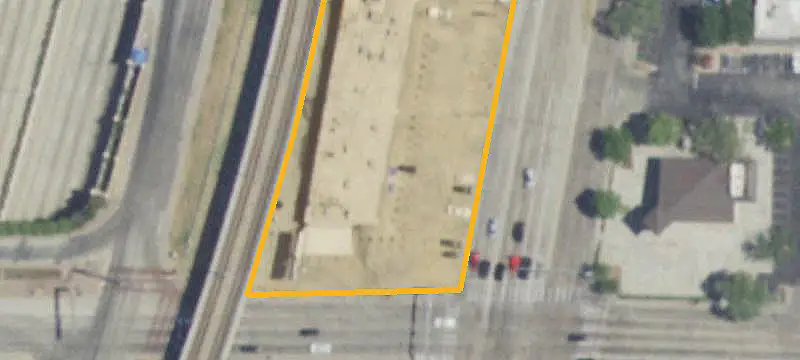 Retail Center with Ground Lease