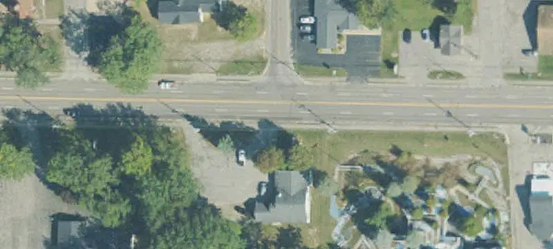 Retail Showroom with Stockroom