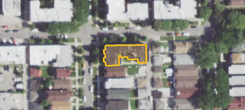 15-Unit Updated Apartment Building