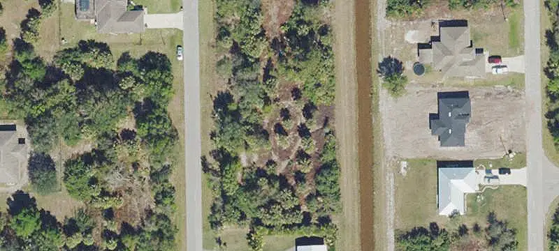 6034 Jonathan Avenue, Fort Myers, FL 33905