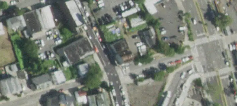 Drive-Through Auto Shop