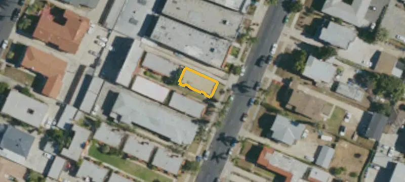12-Unit Courtyard Apartment Property