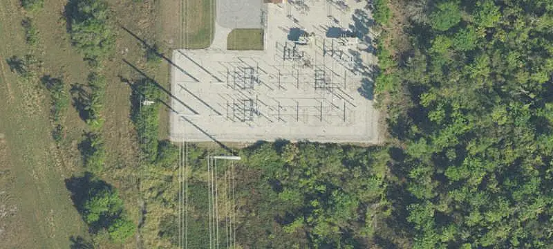 Signalized-Corner Commercial Land