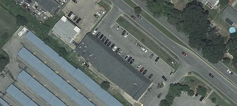 Shopping Center Unit 359