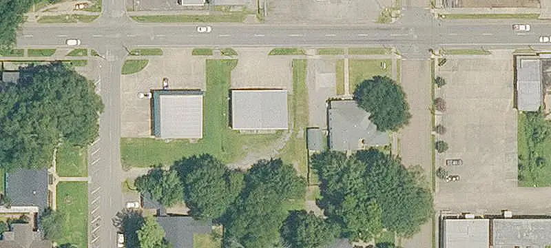 Mixed-Use Property with Studio Apartment