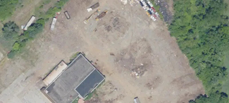 Level Commercial Land