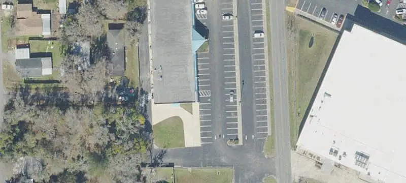Retail Space with NNN Lease Structure