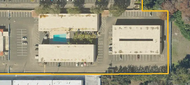 156-Room Exterior-Corridor Hotel