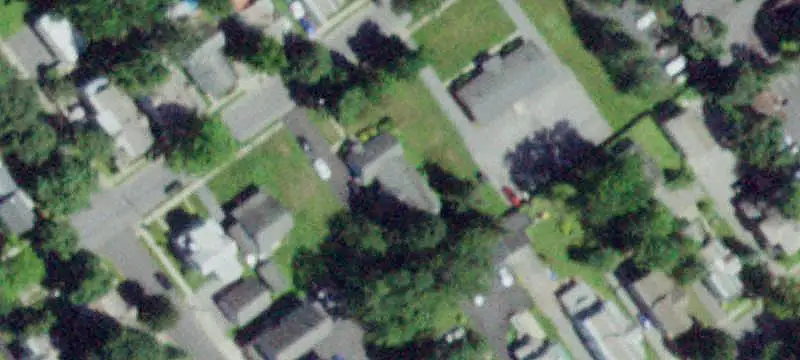 Mixed-Use Property with Apartment