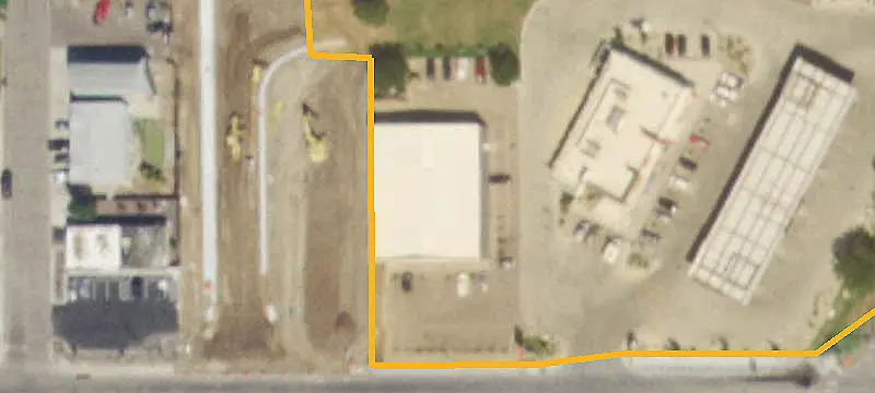 Retail Space with Mineral Rights