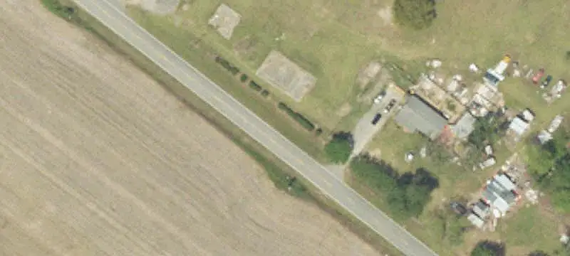 Waterfowl Hunting Land with Lodge