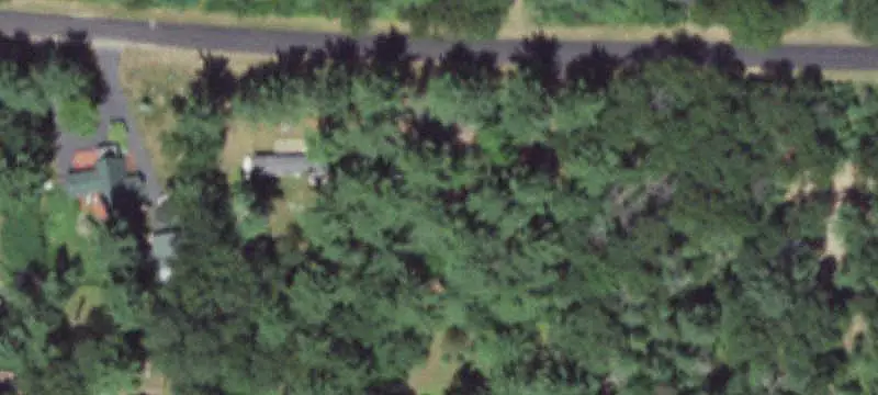 Lots & Acreage / Rural
