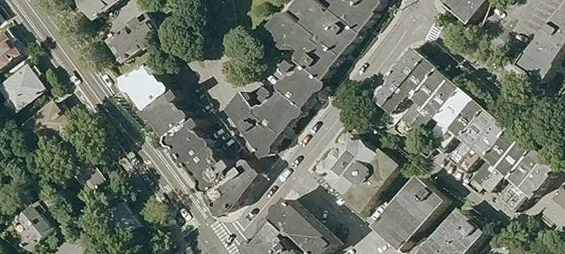 7-Unit Apartment Building